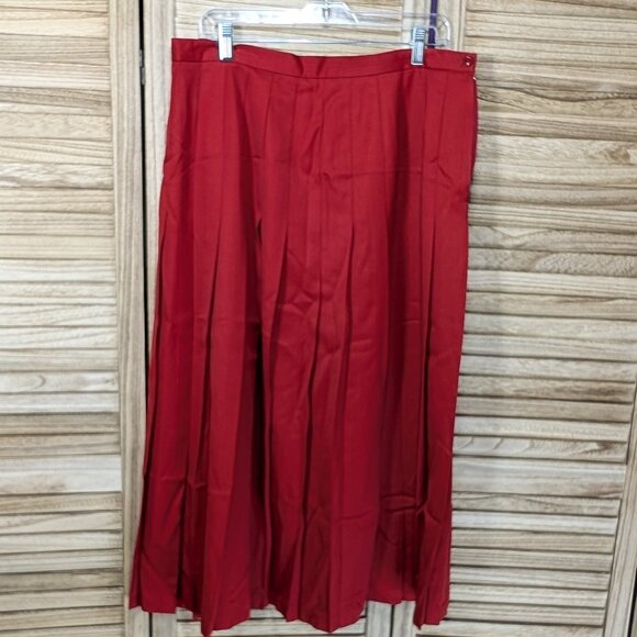 VINTAGE Harve Benard 100% Wool Red Pleated Skirt Size 18 - Picture 1 of 9